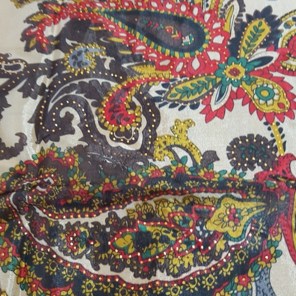 SCARF 😉2 FOR $20 - Picture 3 of 11